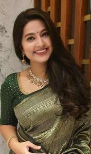 Saree indien traditionnel avec riche pallu et jacquard pour des occasions spéciales - Product Image 2