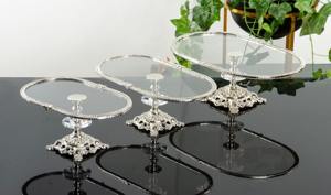 ขาตั้งเค้กแก้วทรงกลมขอบสีทอง เหมาะสำหรับงานเลี้ยงขนาดเล็กและตกแต่งเค้กวันเกิด ขายส่งจากอินเดีย - Product Image 4