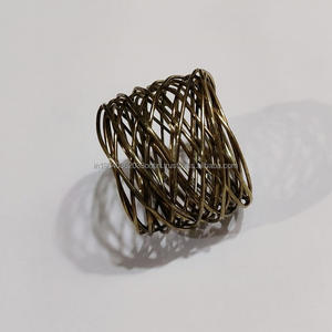 ผู้ผลิตแหวนผ้าเช็ดปากโลหะในเครื่องครัวบนโต๊ะและบนโต๊ะอาหารสําหรับตกแต่งทุกโอกาสในราคาที่สมเหตุสมผล - Product Image 1