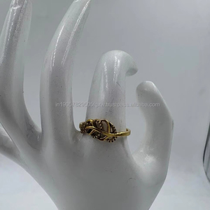 แหวนทองเหลืองชุบทอง18K ทำด้วยมือสไตล์วินเทจสุดหรู - Product Image 1