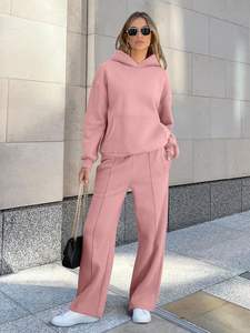 Tenues 2 pièces automne 2024 pour femmes sweat à capuche surdimensionné et pantalons de survêtement à jambes larges avec décoration de bouton haut long pour ensemble de salon - Product Image 6