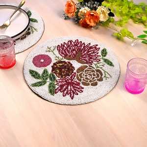 ชุดแผ่นรองจานลายดอกไม้หรูหราประดับลูกปัด ทำจากเรซิ่นทองแดงรักษ์โลก สำหรับรับประทานอาหาร สไตล์วินเทจหรูหรา สำหรับใช้ในครัวและร้านอาหาร - Product Image 3