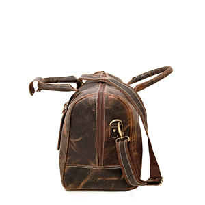 Sac de sport personnalisé de haute qualité pour hommes en cuir véritable de grande capacité avec taille et étiquette personnalisables de style tendance en vente maintenant! - Product Image 3