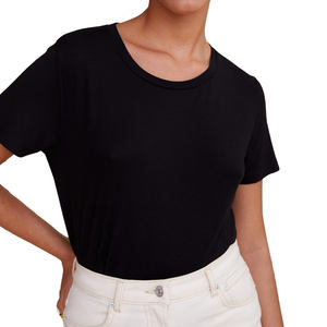 Camiseta Corta Personalizada con Costuras en Contraste, Camiseta con Logotipo Impreso Personalizado, Top Corto para Mujer, Camiseta para Bebé - Product Image 2