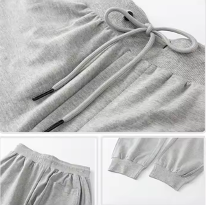 Pantalones de chándal de otoño para hombre, casuales, rectos, lisos, holgados, de cintura media, con cordón, de forro polar grueso, cortavientos, de secado rápido y antipilling. - Product Image 4