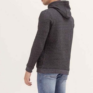 Sudadera con Capucha para Hombre, Gruesa, para Invierno, con Acabado Desgastado Vintage, Bordada y Teñida Lisa, Corte Regular - Product Image 3
