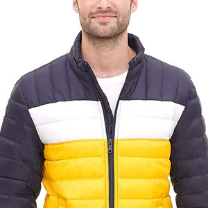 Chaqueta Abrigada de Otoño para Hombre, Corte Moderno, Sensación Suave, Capucha, Cuello Alto y Logotipo Frontal, Comodidad para Clima Frío - Product Image 6