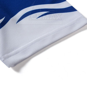 Último diseño nuevo estilo uniforme de fútbol de calidad premium color sólido transpirable uniforme de fútbol para la venta - Product Image 4