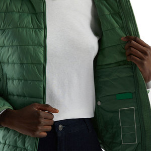 Nuevo estilo, venta al por mayor, chaquetas acolchadas de lona impresas para mujeres, chaquetas personalizadas de poliéster de la mejor calidad para adultos - Product Image 4