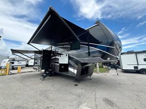 ขายรถมือสอง ปี 2026 รุ่น K-e-y-s-t-o-n-e Mo-n-t-a-n-a 3-1-2-3-R-L - Product Image 2