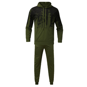 Conjunto Deportivo Personalizado con Estampado por Sublimación para Hombre, Conjunto Deportivo para Correr, Ropa Deportiva para Hombre, Traje Deportivo para Entrenamiento de Carrera para Hombre - Product Image 4