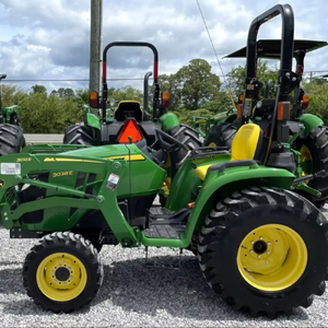 Tracteur agricole d'occasion à faible kilométrage, prêt pour le travail sur le terrain - Product Image 3