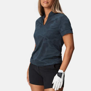 Vêtements de golf pour femmes 100% polyester, vente en gros, coupe ajustée, logo personnalisé, polo de golf camouflage pour femmes, fabrication OEM - Product Image 2