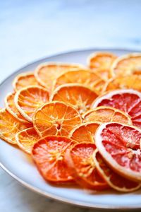 Tranches d'orange séchées disponibles, rondes d'agrumes naturels pour une décoration élégante, une infusion de thé et des idées d'artisanat créatif 2025 - Product Image 4