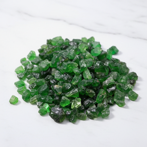 Piedra Preciosa de Tsavorita Natural al por Mayor, Piedra Verde Cruda para la Elaboración de Anillos, Pendientes, Pulseras y Suministros de Joyería de Primera Calidad - Product Image 3