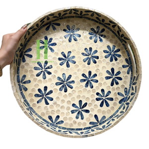 Plateau de service rond en bambou de haute qualité, style bohème, luxe pour la décoration de table et la décoration de restaurant, en provenance du Vietnam - Product Image 1
