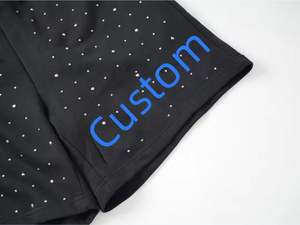 2024, fabricantes de alta calidad, precio al por mayor, novedad de verano, pantalones cortos negros holgados y cómodos con diamantes de imitación para hombre - Product Image 3