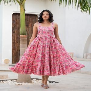 Nouvelle robe ethnique longue à bretelles vintage à imprimé floral rose pour femmes 100% coton respirant séchage rapide ODM - Product Image 6