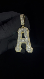 Colgante de diamante de Plata de Ley 925 con inicial de nombre personalizado de alto grado adecuado para ocasiones especiales disponibles de iniciales de la A LA Z - Product Image 3