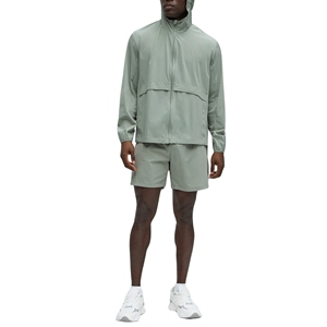 Ensemble de survêtements de luxe en nylon respirant pour hommes, baggy zippé avec logo personnalisé pour le printemps et l'automne, fabriqué avec un tissu de luxe - Product Image 3