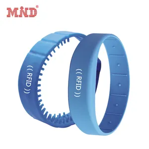 Gelang silikon RFID Gelang karet Nfc dapat diatur gelang tangan silikon/gelang gelombang pergelangan tangan fleksibel dengan gelang Nfc