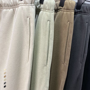 Pantalon de survêtement et pantalon en molleton de coton 450 g/m² pour homme avec logo personnalisé effet vieilli et strass OEM - Product Image 2