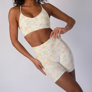 Conjuntos de yoga personalizados OEM, conjunto de 2 piezas, mallas de yoga para mujer, sujetador entrecruzado, pantalones de Yoga de cintura alta, ropa de entrenamiento de gimnasio de cintura alta - Product Image 5