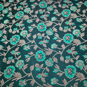 เสื้อผ้าออกงานสำหรับผู้ชายและเด็กผู้หญิง ดีไซน์เนอร์ ผ้าแจ็คการ์ด โพลีเอสเตอร์ 100% ระบายอากาศได้ดี น้ำหนักปานกลาง ดีไซน์หรูหรา โดดเด่น ทันสมัย - Product Image 1