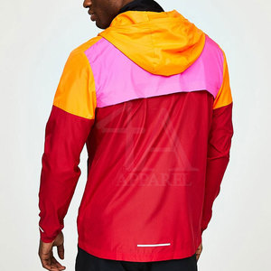 Veste coupe-vent élégante pour hommes avec tissu doux et design confortable à prix durable - Product Image 3