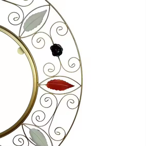 Nouvelle arrivée Miroir mural moderne en métal de qualité supérieure Décoration de la maison la plus récente avec un look élégant - Product Image 4