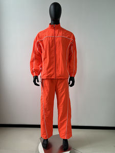 Conjunto Deportivo Cortavientos Ligero Personalizado para Hombre y Mujer, Todas las Colores, Ecológico, Resistente al Viento, OEM, ODM, Venta al Por Mayor - Product Image 4