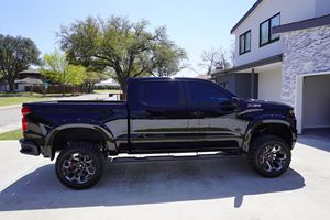 USADO LHD/RHD 2020 CHEVROLET SILVERADO 1500 RST BLACK WIDOW 4X4 - Product Image 3