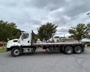 Meilleur!! Camion tracteur logistique commercial 6x4 avec cabine couchette diesel pour le transport portuaire et l'entreposage - Product Image 3