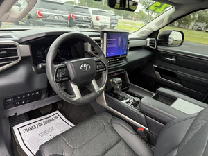 TOYOTA SEQUOIA LIMITED 2023 USADO, Volante a la Izquierda/Derecha - Product Image 2