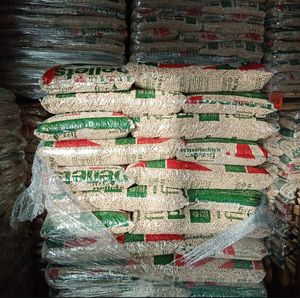 Pellets de Madera de Pino de Alta Calidad en Venta - Product Image 2