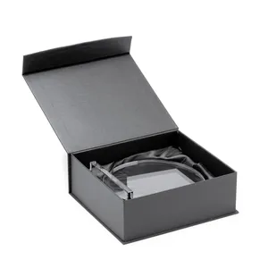 Trofei, Medaglie e Targhe in Vetro Personalizzati per un Merchandising Efficace - Product Image 2