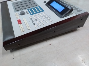 แบรนด์ยอดนิยม MPC60 MK1 รุ่นใหม่ล่าสุด เครื่องจำลองเสียงและเครื่องตั้งลำดับเสียง ขายดี - Product Image 3