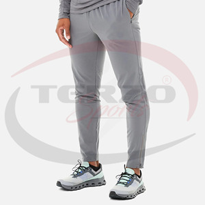 Chándales cortavientos de gimnasio para hombre de nailon 100% personalizados Último diseño Cremallera completa Peso ligero Contraste de colores Tallas grandes Impreso - Product Image 4