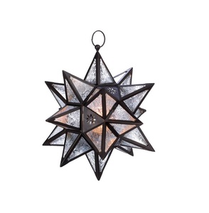 Lanterne suspendue marocaine décorative en fer métallique avec des surfaces magnifiquement gravées pour une expérience d'éclairage rêveuse et douce - Product Image 3