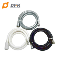 Tuyau de douche flexible en acier inoxydable DFK au design moderne, PVC 500, installation facile, utilisation pour la plomberie de salle de bain