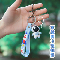 Porte-clés astronaute en pvc 3D dessin animé cosmonaute porte-clés kawaii amour Couple pendentif ornement porte-clés porte-clés en acrylique breloques