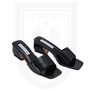 Sandalias de mujer sin cordones de verano sólido Gummy Color bloque tacones Stilettos <span class=keywords><strong>sandalia</strong></span> mujer estilo de moda una correa zapatilla de tacón <span class=keywords><strong>bajo</strong></span> - Product Image 2