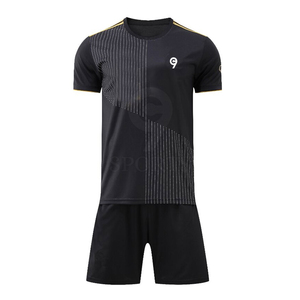 ชุดเครื่องแบบฟุตบอลชายเสื้อและกางเกงขาสั้นสำหรับการแข่งขันทีมและการฝึกซ้อม - Product Image 1