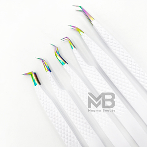 Pinzas de extensión de pestañas de acero inoxidable japonesas blancas con agarre de diamante y puntas de multiplasma Etiqueta privada personalizada - Product Image 4