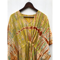 Robe caftan en crêpe de soie tie-dye faite à la main, style bohème, pour la plage, fabricant en gros au meilleur prix