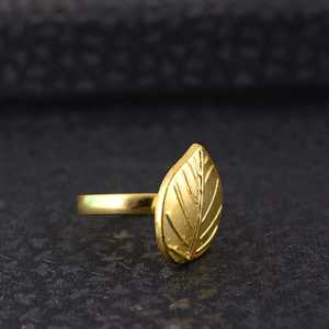 Unique Design Boho Leaf <b>Ring</b> Dainty Brass <b>Ring</b> for Women 18k Gold Plated Vintage Floral <b>Statement</b> <b>Ring</b> for Wholesale/OEM/ODM - Product Image 4