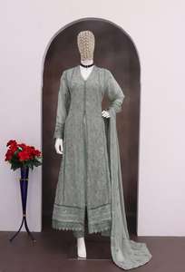 Fourniture directe en usine Robe de soirée élégante en fausse georgette pour femmes Broderie florale disponible au prix d'exportation - Product Image 5