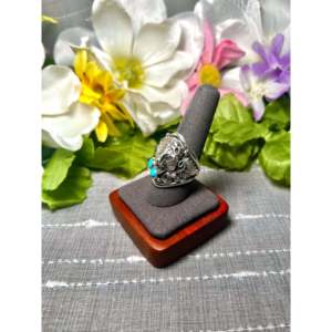 Bague en turquoise de Kingman et argent sterling, fabrication Navajo, bijou de collection culturelle, taille 9.5 - Product Image 3