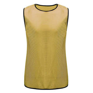 Chaleco de entrenamiento de fútbol de malla de poliéster, precio barato, diseño de logotipo personalizado, chaleco deportivo de fútbol, Baberos para Unisex - Product Image 3