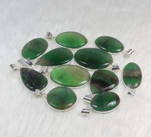 Pendentif en pierre précieuse fluorite verte Bijoux en argent Bijoux pendentif en cristal de guérison - Product Image 2